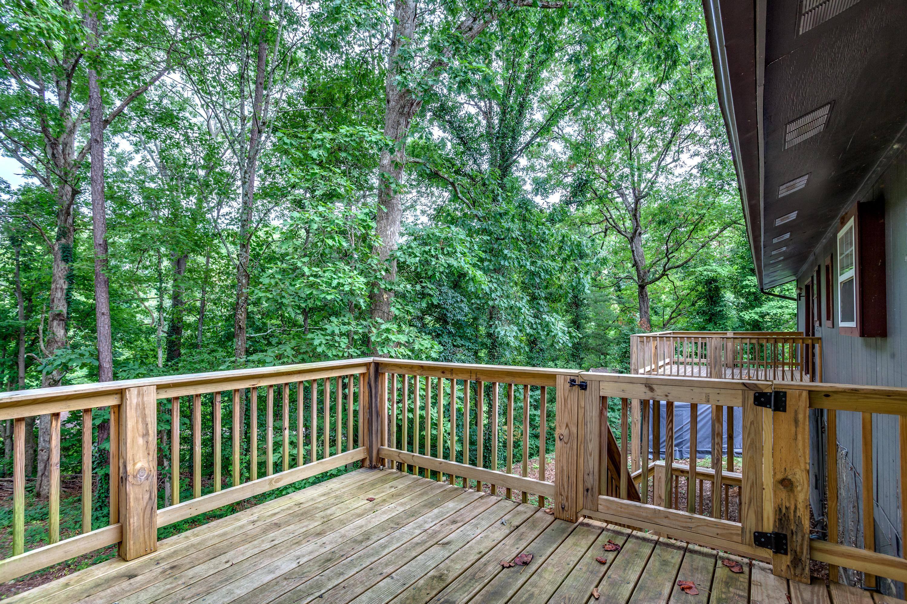 8952 Shallowford Road Knoxville, TN 37923 - Photo 35 of 37 033200728-3-8952ShallowfordRdKnoxvilleTN