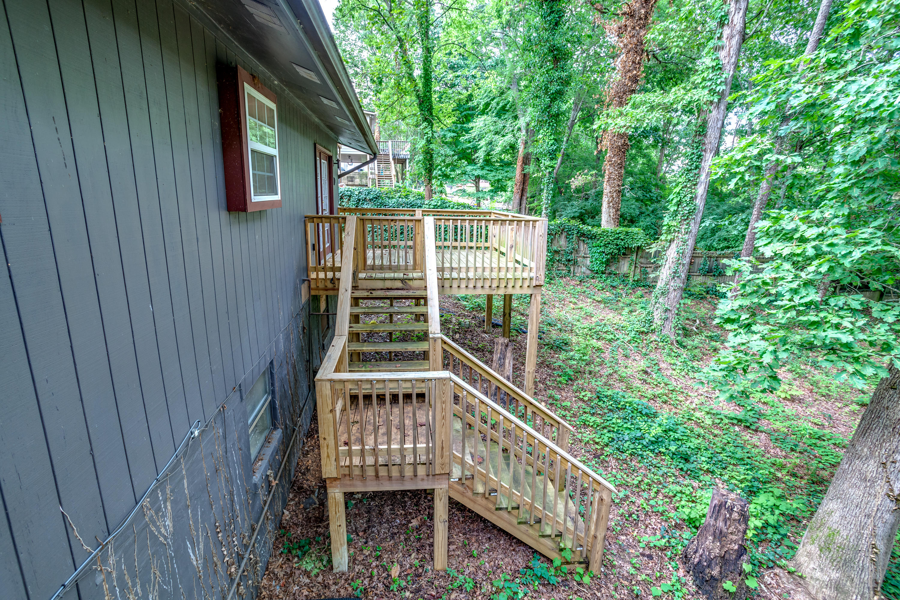 8952 Shallowford Road Knoxville, TN 37923 - Photo 36 of 37 034200728-3-8952ShallowfordRdKnoxvilleTN
