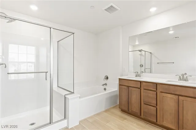 $2,100 | 2764 V. Napoli, Henderson, NV 89044