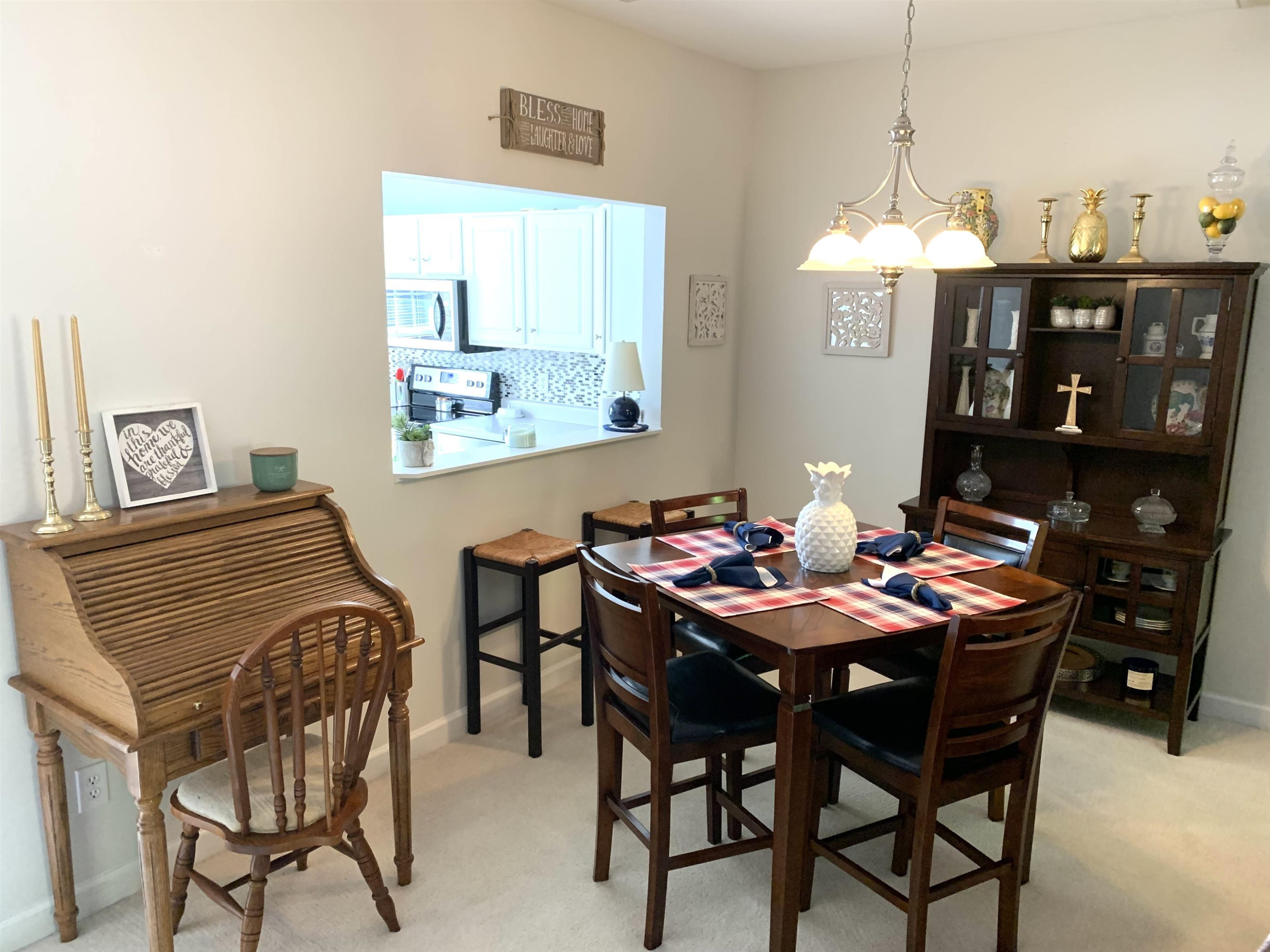 9224 Grassington Way Raleigh, NC 27615 - Photo 6 of 18 Dining Room