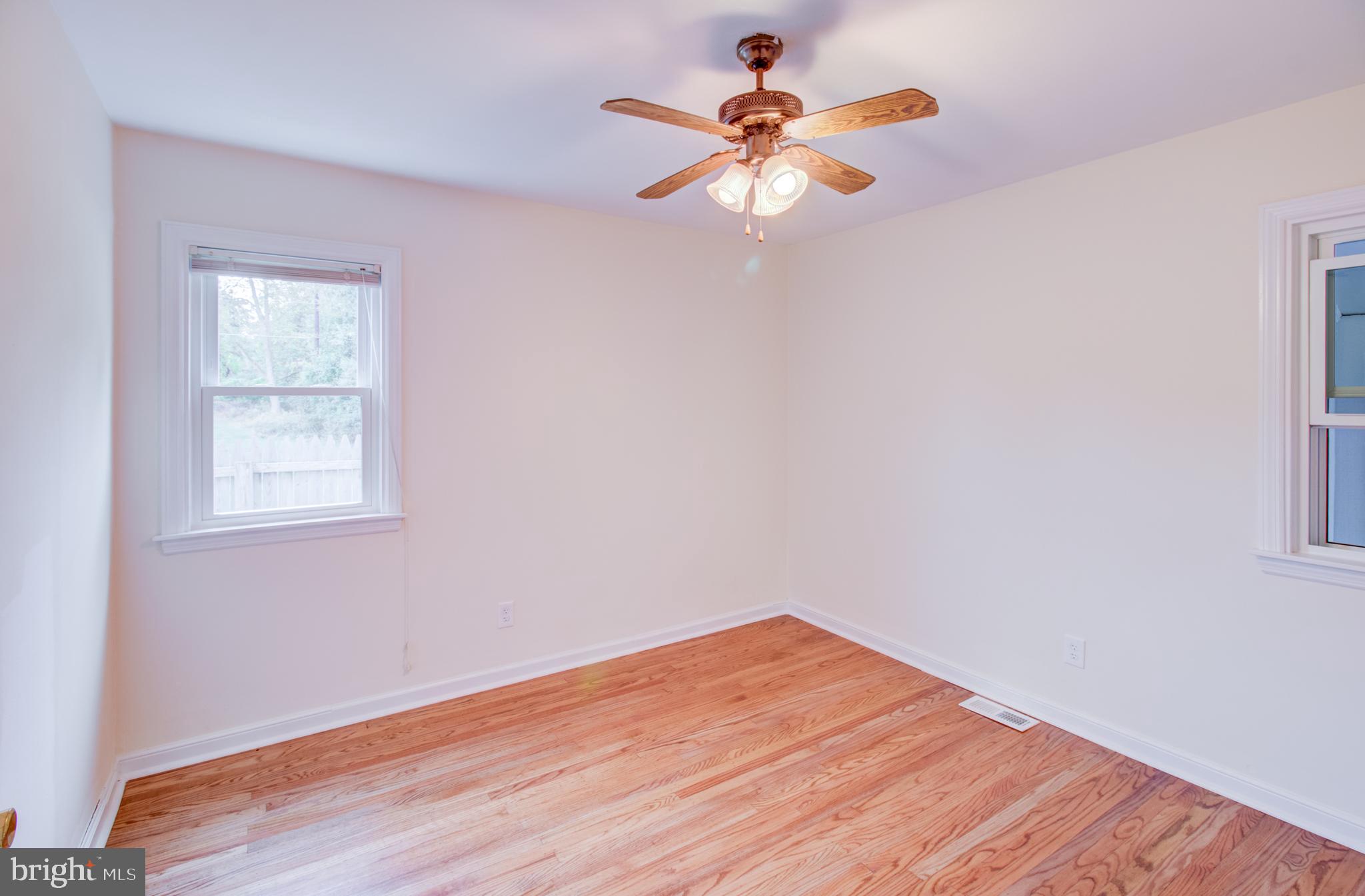 320 Wynnewood Road Ewing, NJ 08628 - Photo 14 of 31