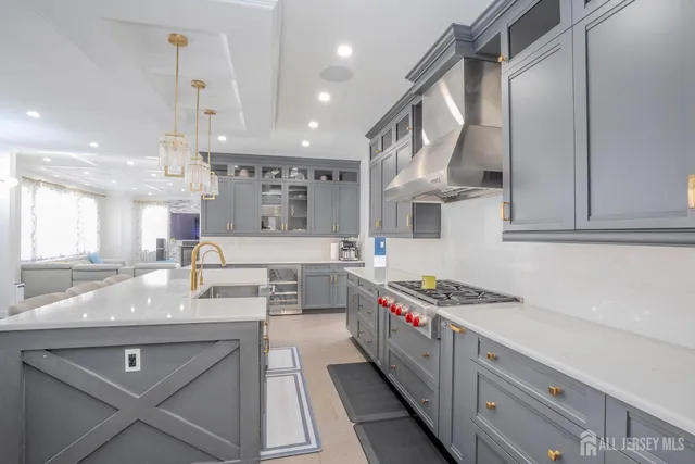 $1,475,000 | 2 Hitching Post Place, Monroe Township, NJ 08831