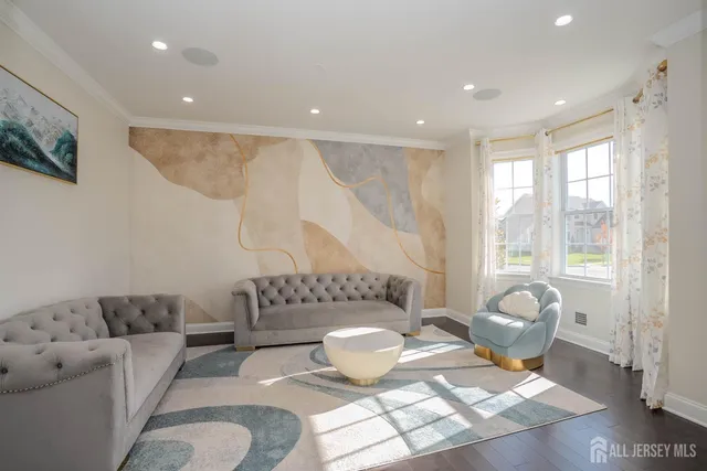 $1,475,000 | 2 Hitching Post Place, Monroe Township, NJ 08831