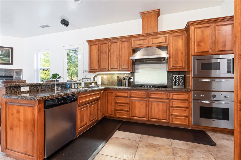 880 Tracy Way Templeton, CA 93465 - Photo 7 of 42