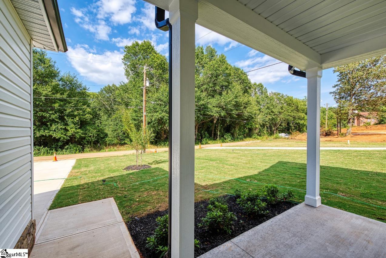 341 Thompson Street Pendleton, SC 29670 - Photo 6 of 36