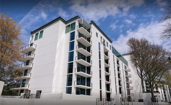 $2,127 | 1960 Spectrum Circle, Unit 1815, Marietta, GA 30067