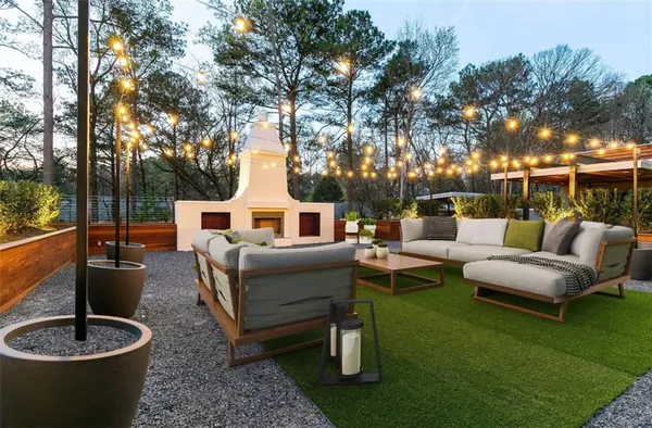 $2,127 | 1960 Spectrum Circle, Unit 1815, Marietta, GA 30067