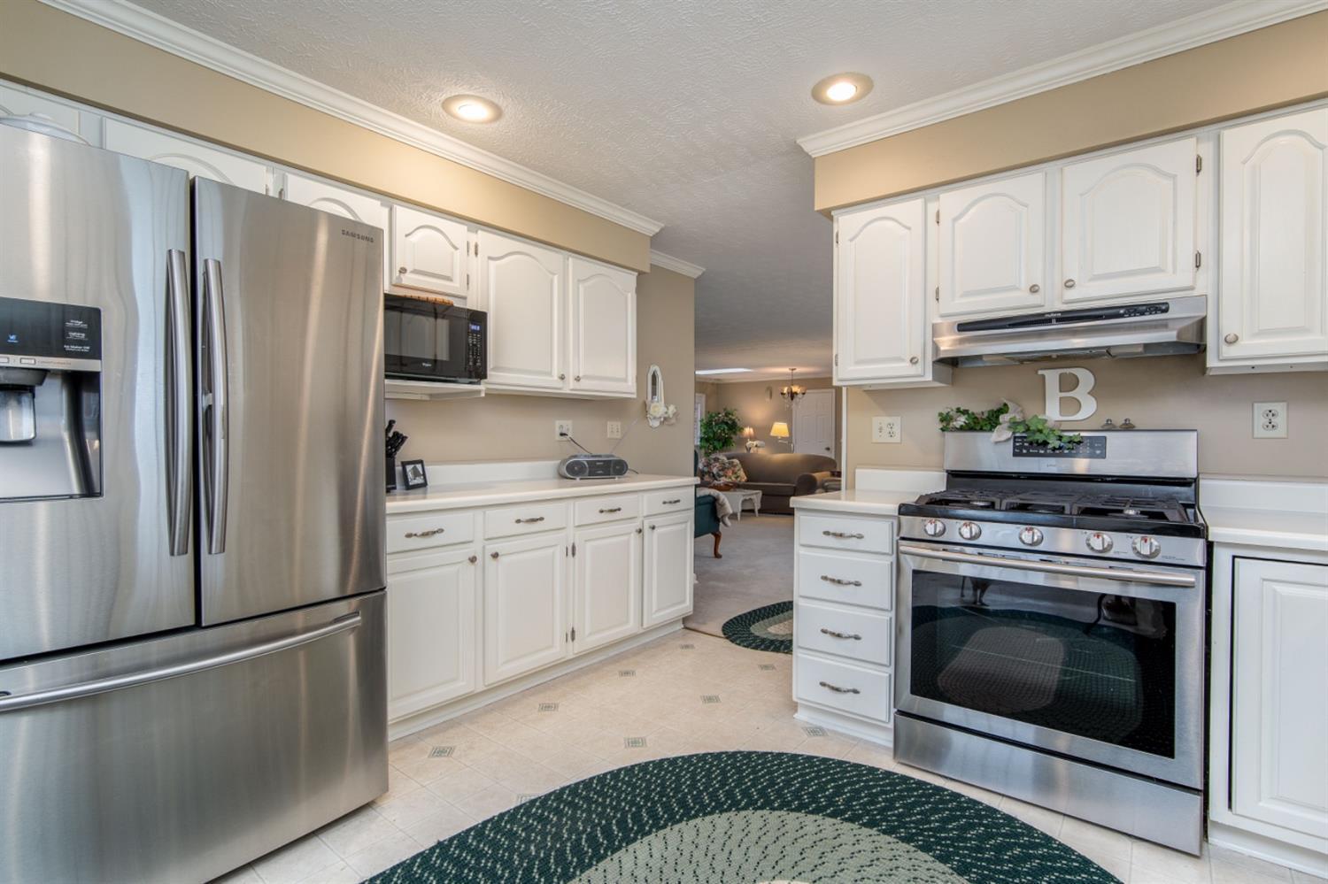 6888 Bunnell Hill Road Springboro, OH 45066 - Photo 14 of 32