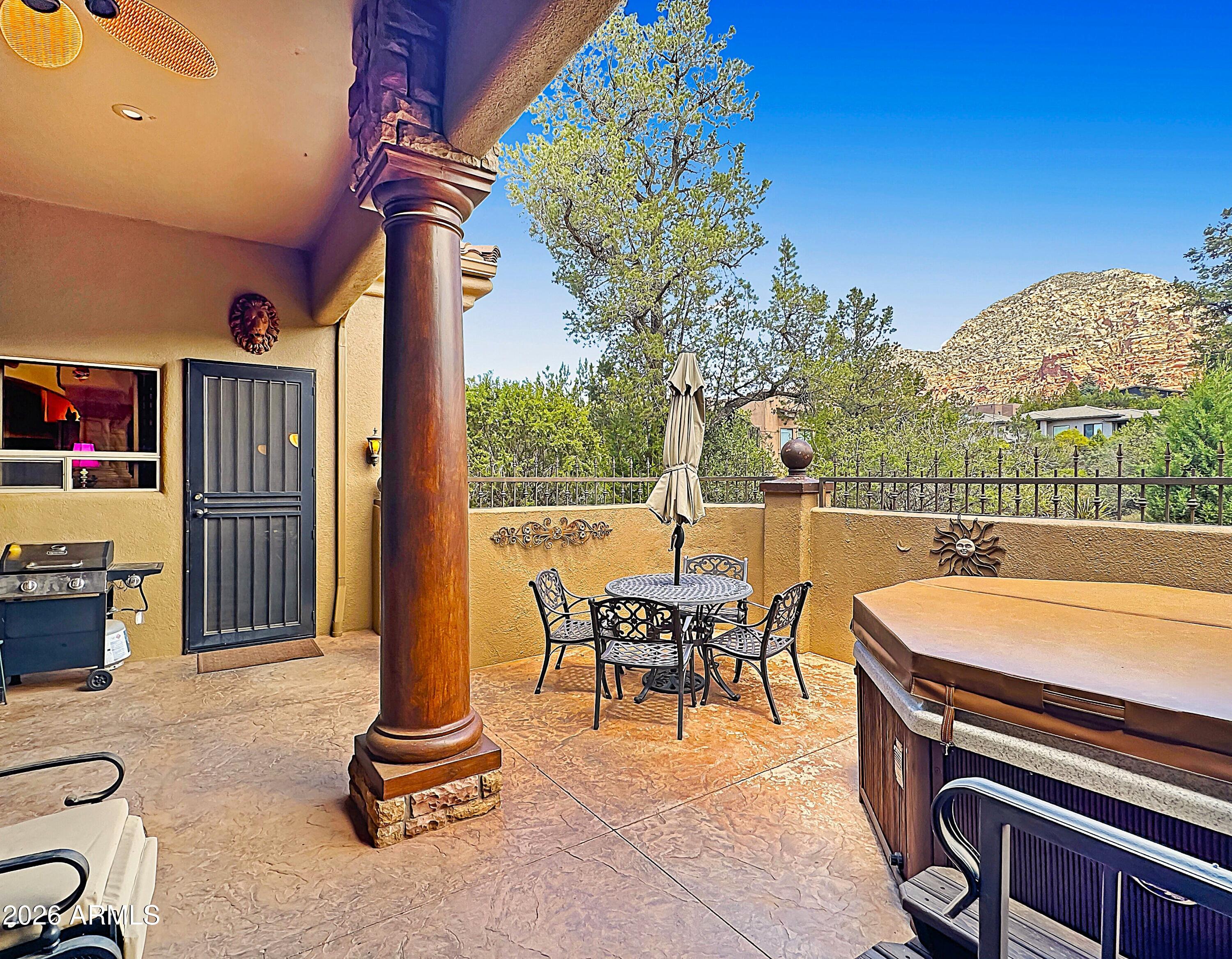 2235 East Mule Deer Road Sedona, AZ 86336 - Photo 7 of 24 23c86f4fde1e7f299efbde6f35edf7907b053d30