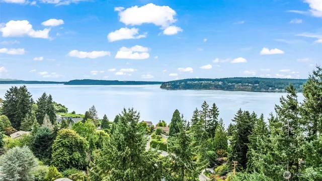 $499,000 | 4403 Paradise Avenue West, University Place, WA 98466