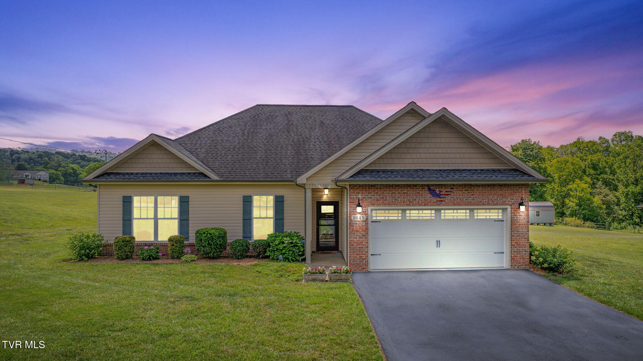 1645 Old Stagecoach Road Jonesborough, TN 37659 - Photo 1 of 38 101a