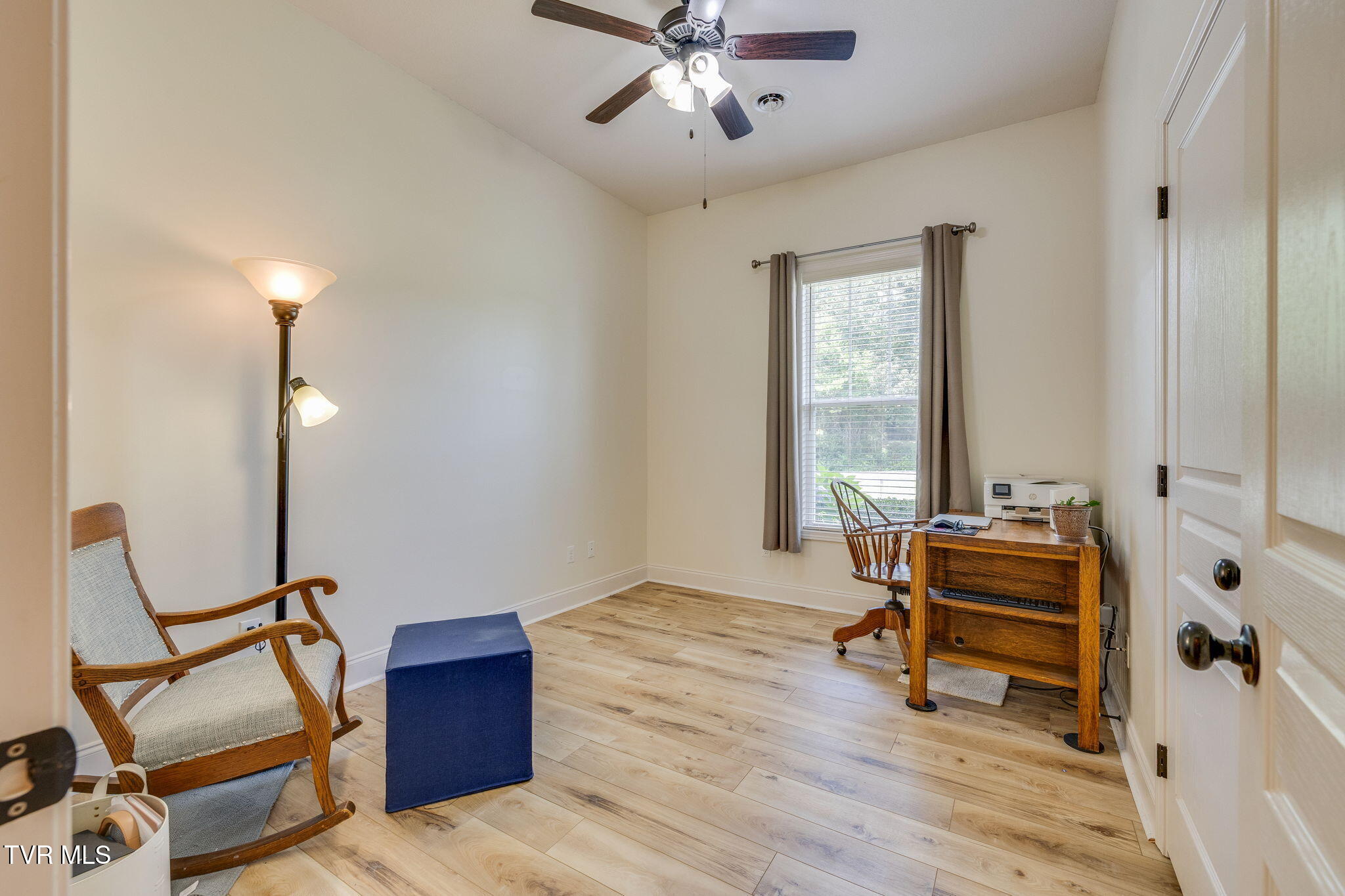 1645 Old Stagecoach Road Jonesborough, TN 37659 - Photo 23 of 38 022