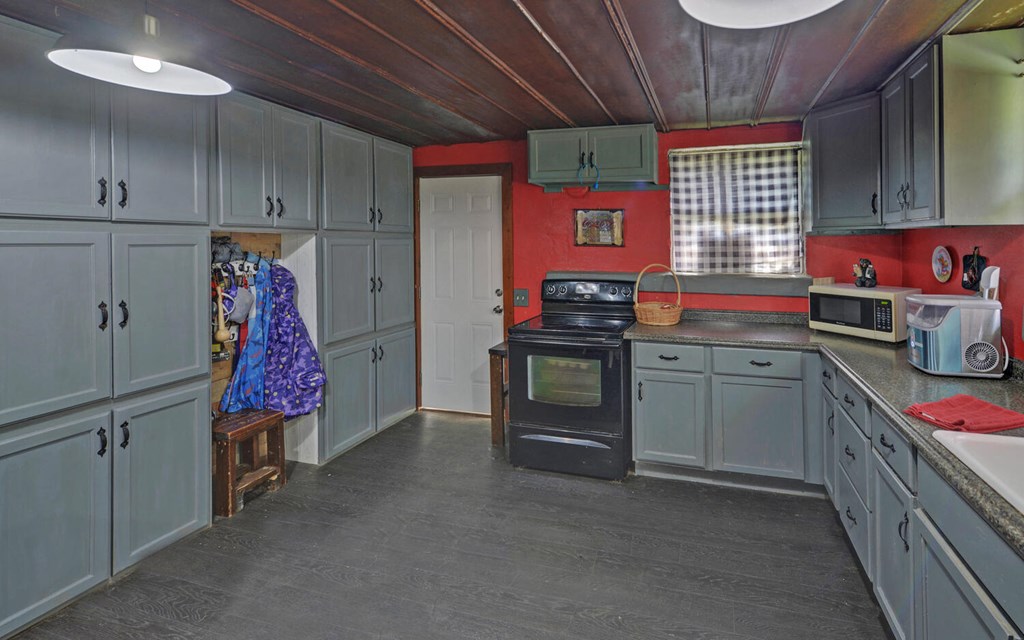 209 Vengeance Creek Road Marble, NC 28905 - Photo 11 of 37 Gallery Image 11