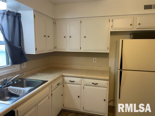 1905 Jeanette Lane, Unit 5 Springfield, IL 62702 - Photo 7 of 13