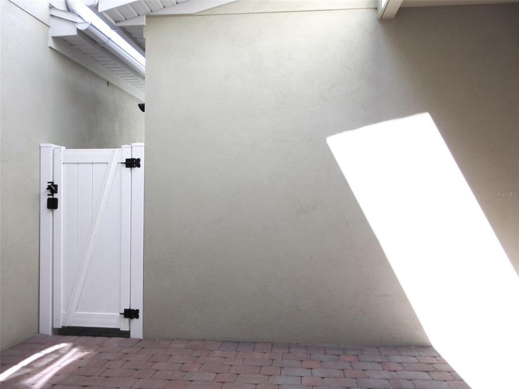 2252 Celebration Boulevard Celebration, FL 34747 - Photo 35 of 40 a view of a hallway