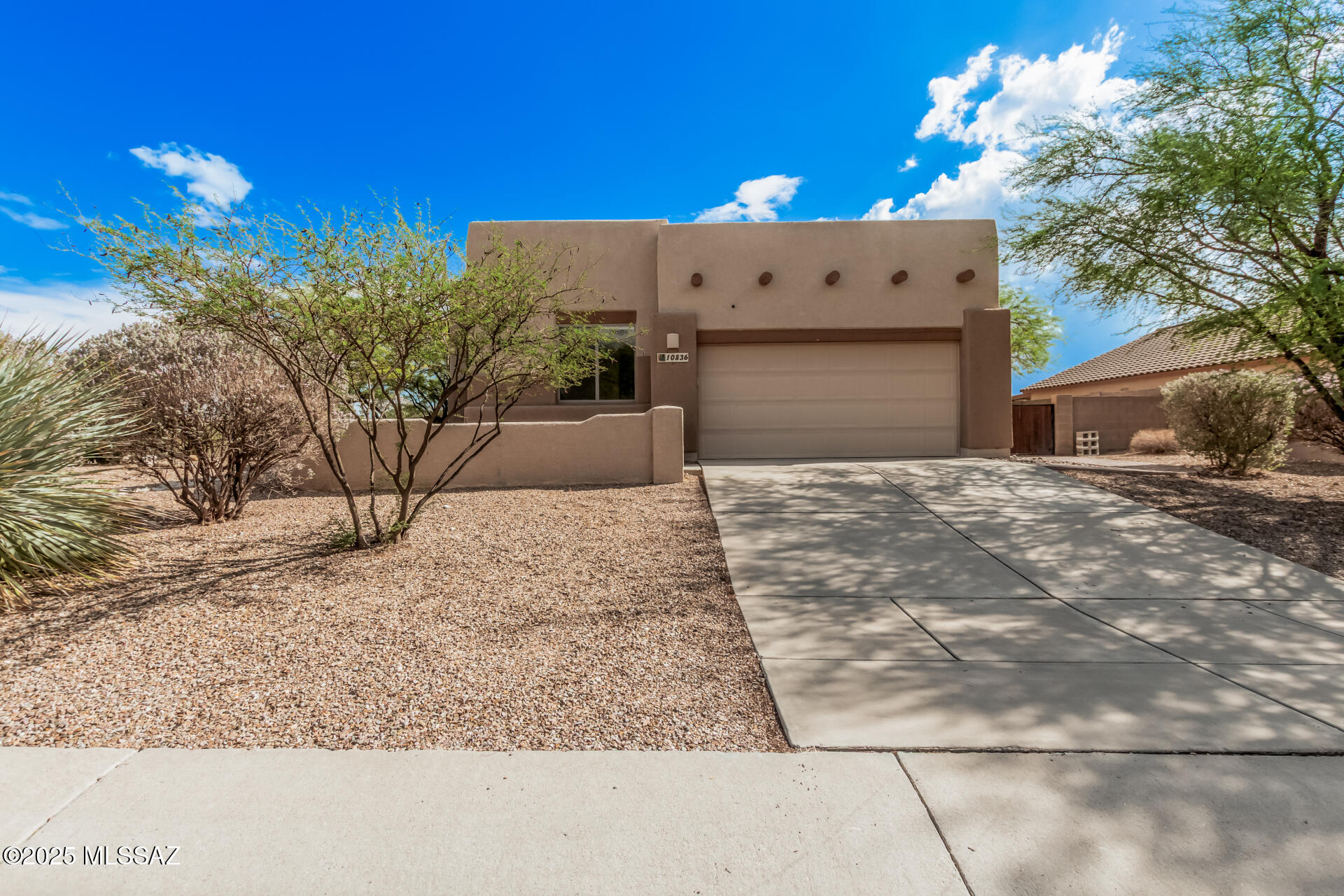 10836 South Heart Break Ridge Place Vail, AZ 85641 - Photo 4 of 42
