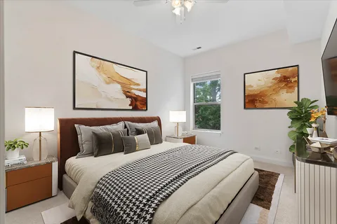 $185,000 | 6208 South Evans Avenue, Unit 3, Chicago, IL 60637