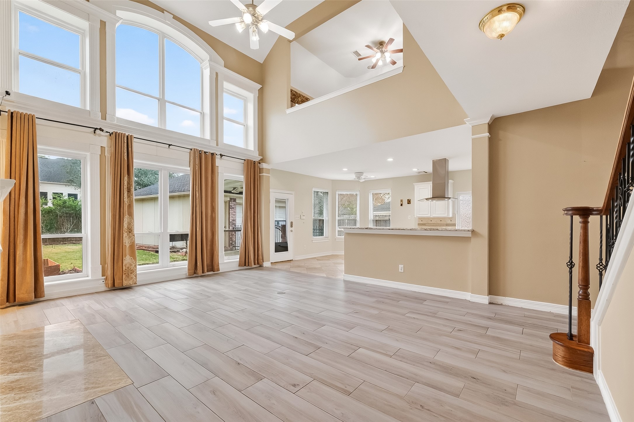 3022 Hidden Mist Court Pearland, TX 77584 - Photo 14 of 31