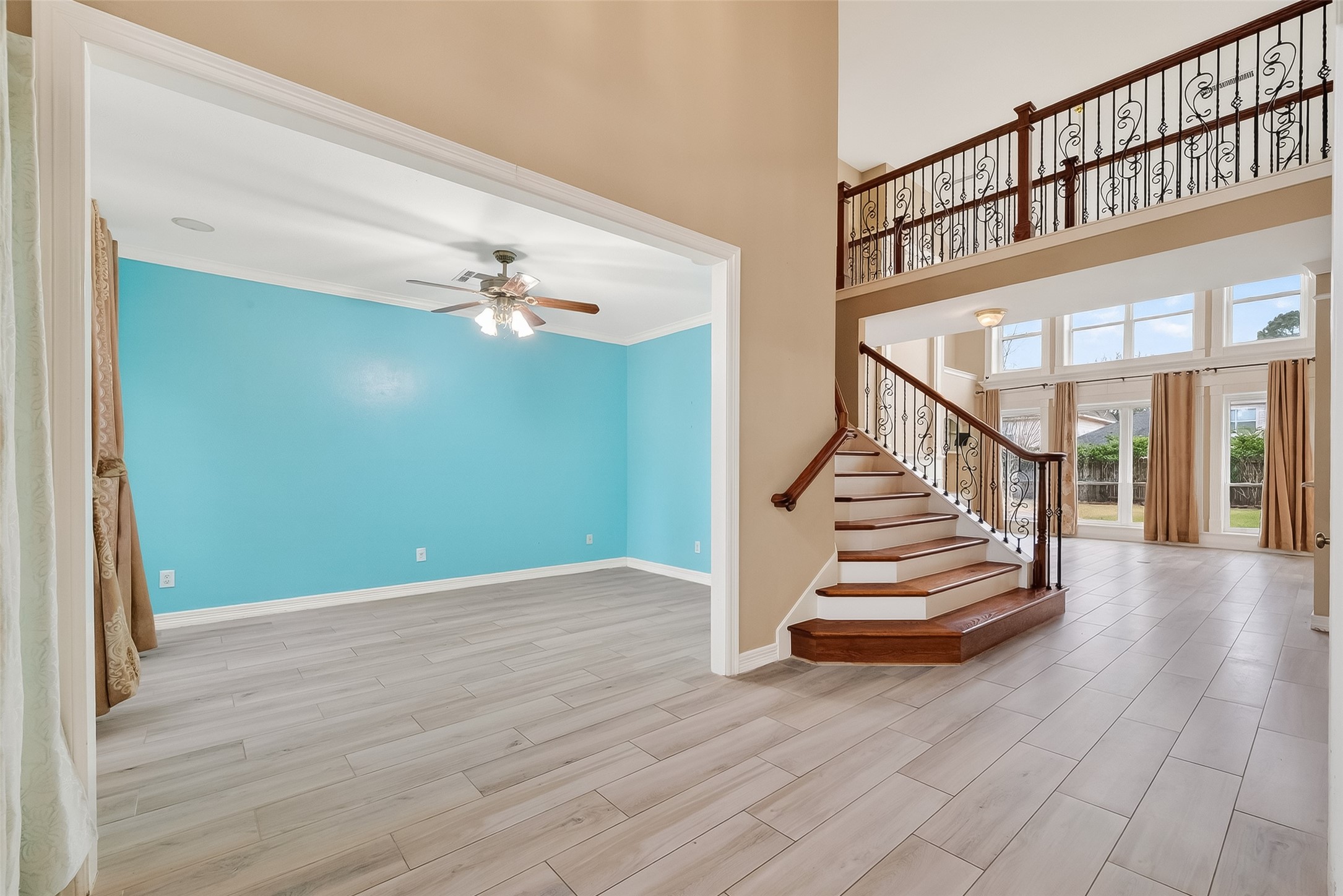 3022 Hidden Mist Court Pearland, TX 77584 - Photo 4 of 31