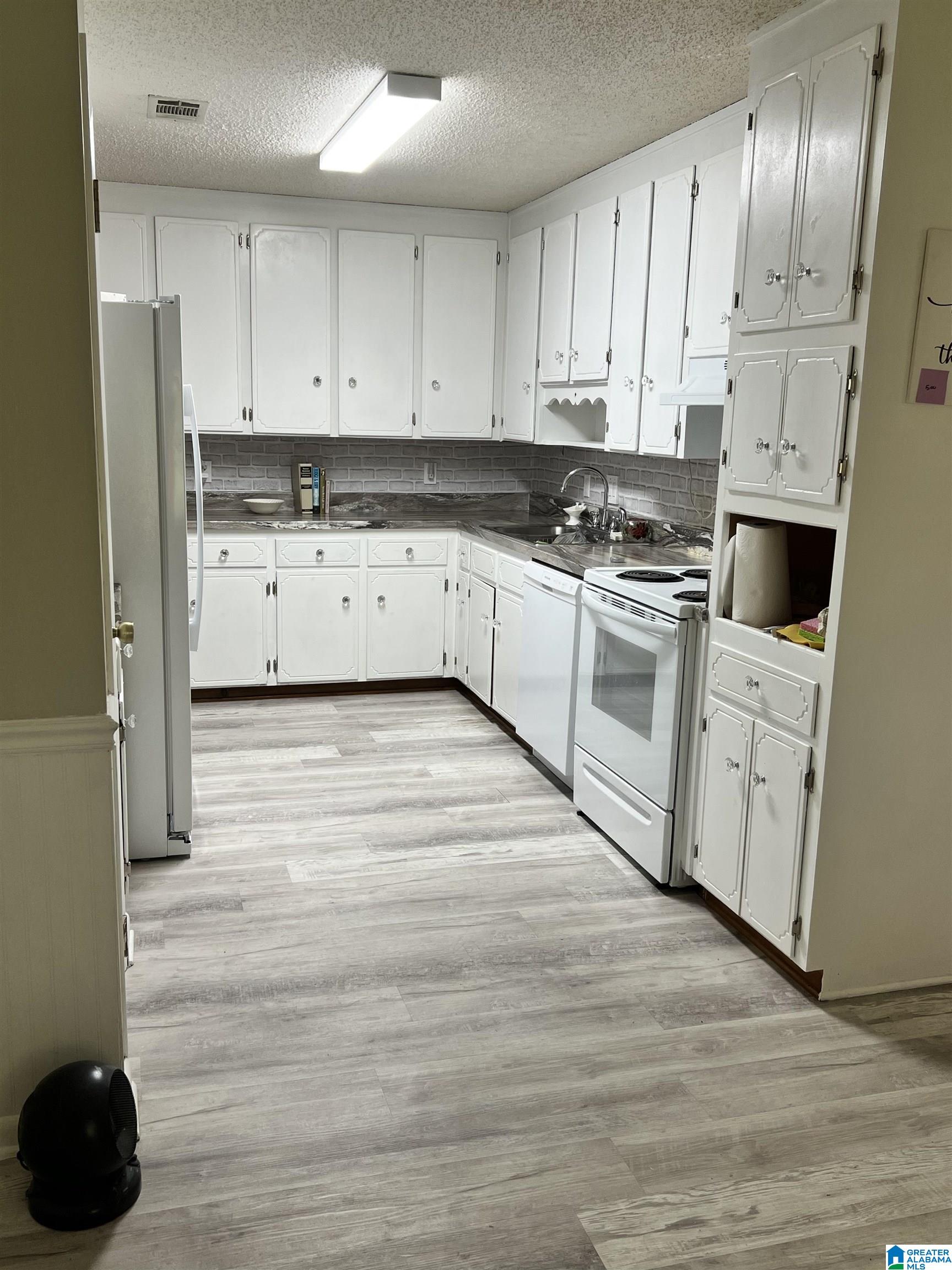 1107 Davis Drive Atmore, AL 36502 - Photo 13 of 16