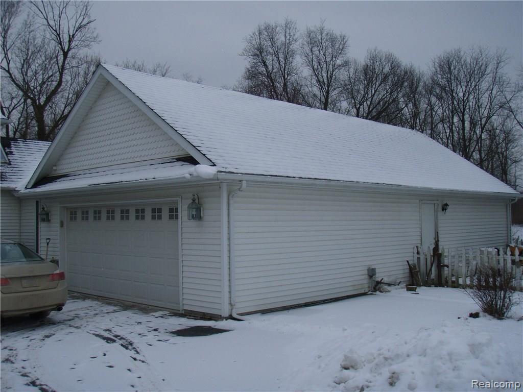 11754 Merrill Road Whitmore Lake, MI 48189 - Photo 5 of 42 Large 4 Car Garage- Direct Access To The House