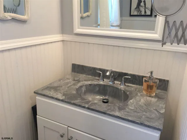 $2,200 | 200 27th Street South, Unit A ZONE, Brigantine, NJ 08203