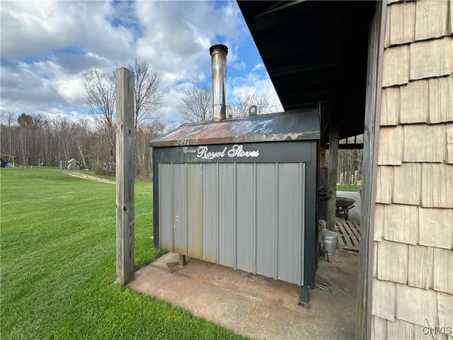 $975,000 | 2076 Hillside Drive, Camden, NY 13316