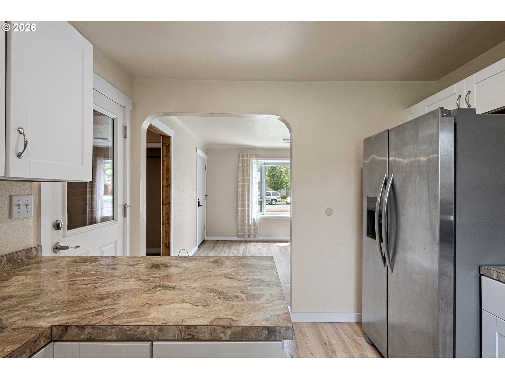 956 1st Street Springfield, OR 97477 - Photo 17 of 48