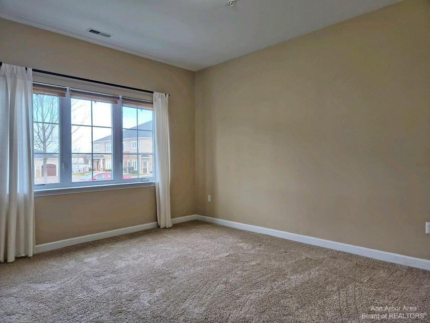 5643 Arbor Chase Drive Ann Arbor, MI 48103 - Photo 11 of 21 5643 10