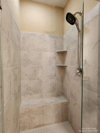 $2,200 | 5643 Arbor Chase Drive, Ann Arbor, MI 48103
