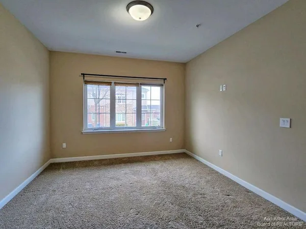 $2,200 | 5643 Arbor Chase Drive, Ann Arbor, MI 48103