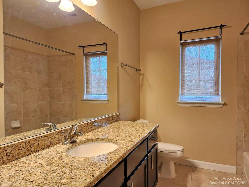 5643 Arbor Chase Drive Ann Arbor, MI 48103 - Photo 17 of 21 5643 16