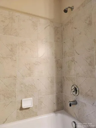 $2,200 | 5643 Arbor Chase Drive, Ann Arbor, MI 48103