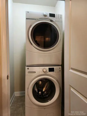 $2,200 | 5643 Arbor Chase Drive, Ann Arbor, MI 48103