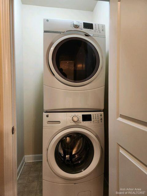 5643 Arbor Chase Drive Ann Arbor, MI 48103 - Photo 20 of 21 5643 19