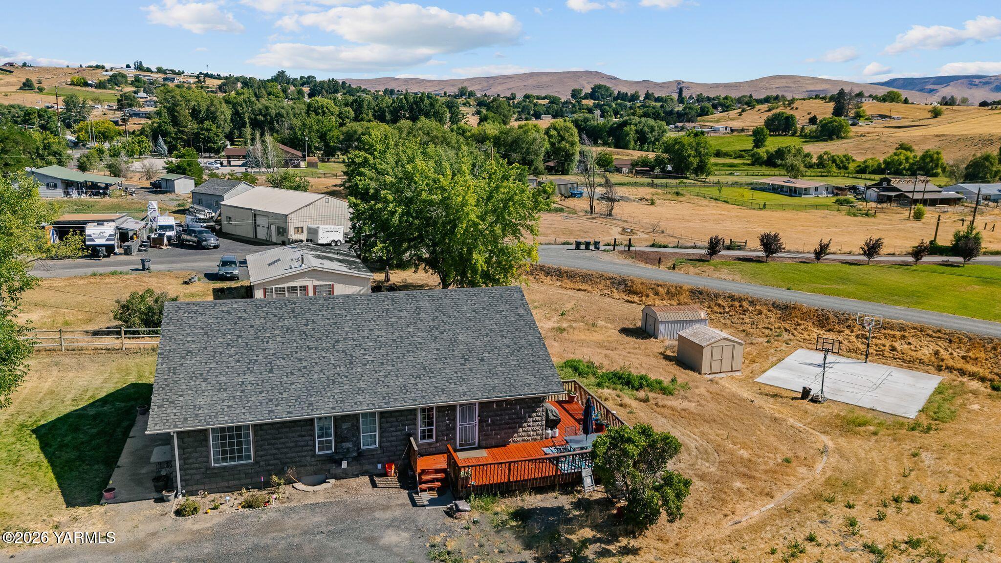 1761 Selah Loop Rd Aerials-1