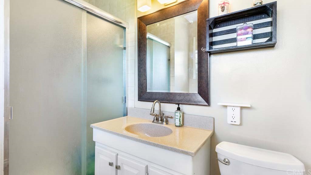 23891 Silverbay Drive Lake Forest, CA 92630 - Photo 16 of 31 Master bathroom with walk-in shower.