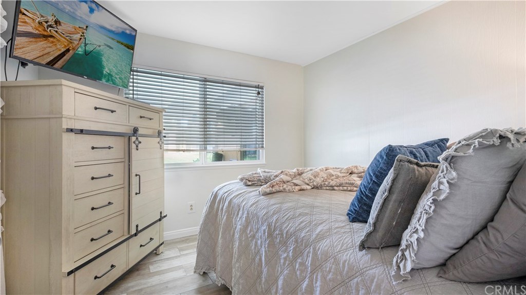 23891 Silverbay Drive Lake Forest, CA 92630 - Photo 17 of 31 Bedroom 2 looking out to the patio!