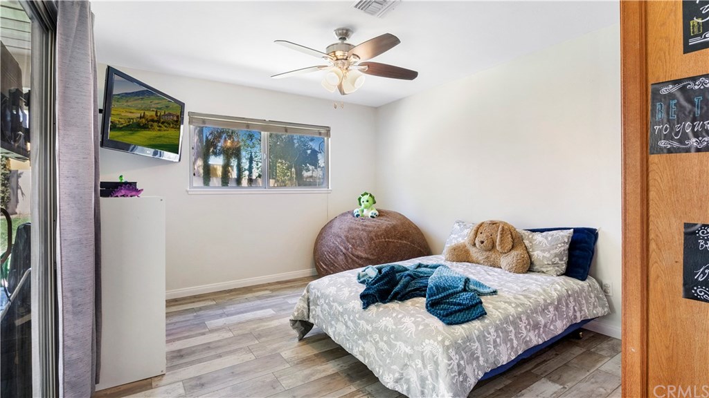 23891 Silverbay Drive Lake Forest, CA 92630 - Photo 22 of 31 Bedroom 4