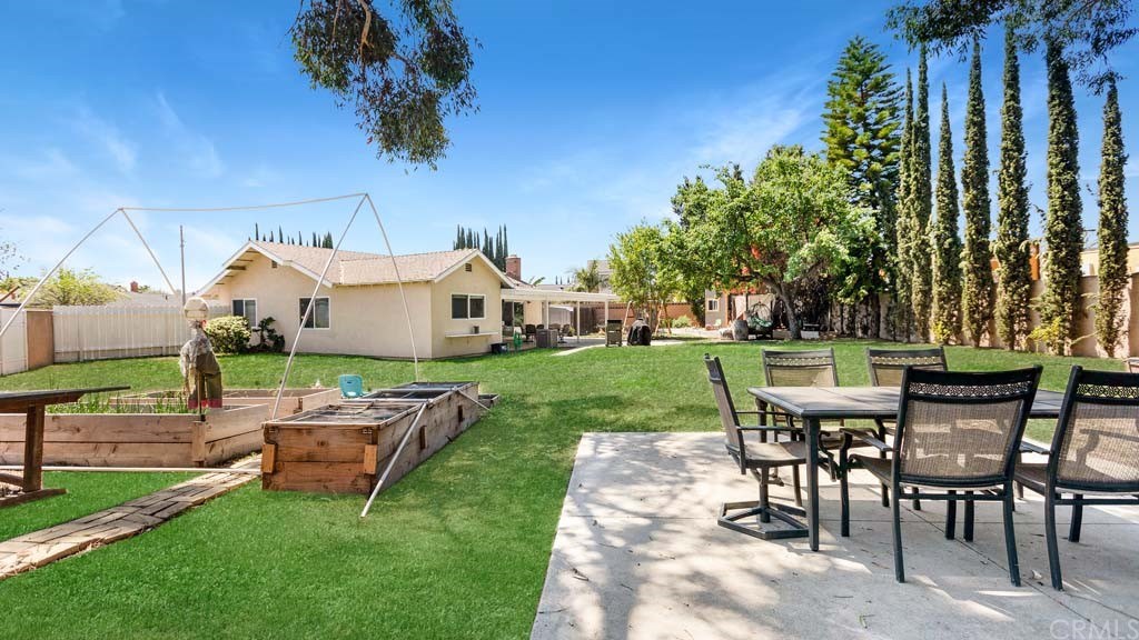 23891 Silverbay Drive Lake Forest, CA 92630 - Photo 27 of 31