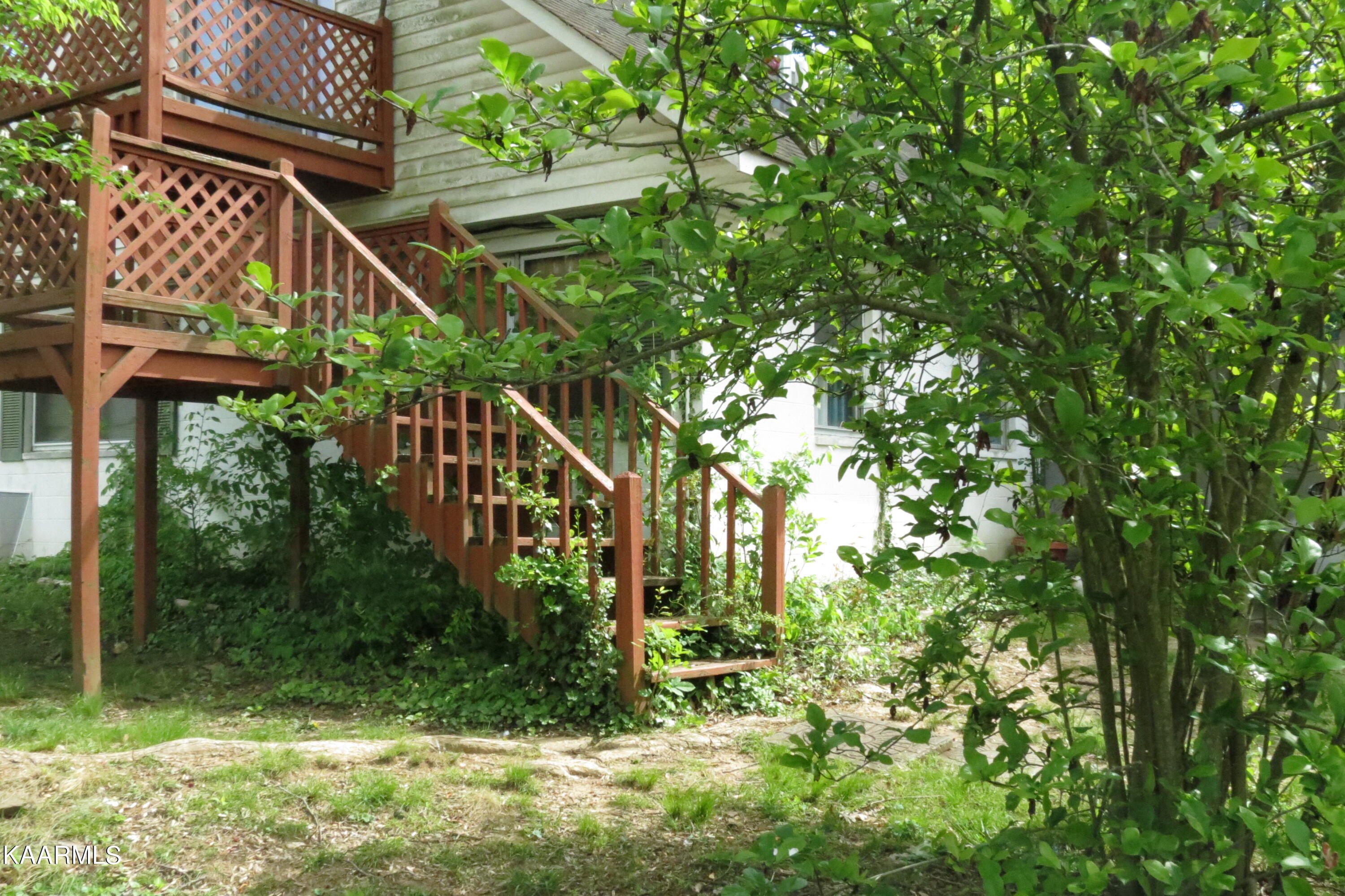 102 Pratt Lane Oak Ridge, TN 37830 - Photo 2 of 4 IMG_0013