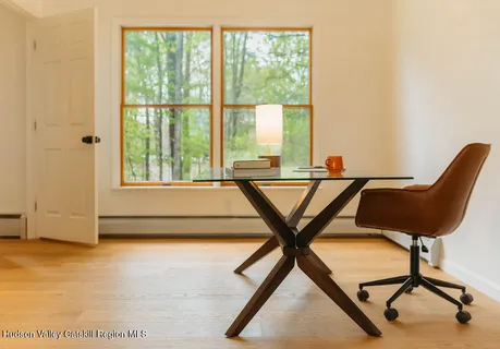 $679,000 | 3 Seymour Drive, Red Hook, NY 12571