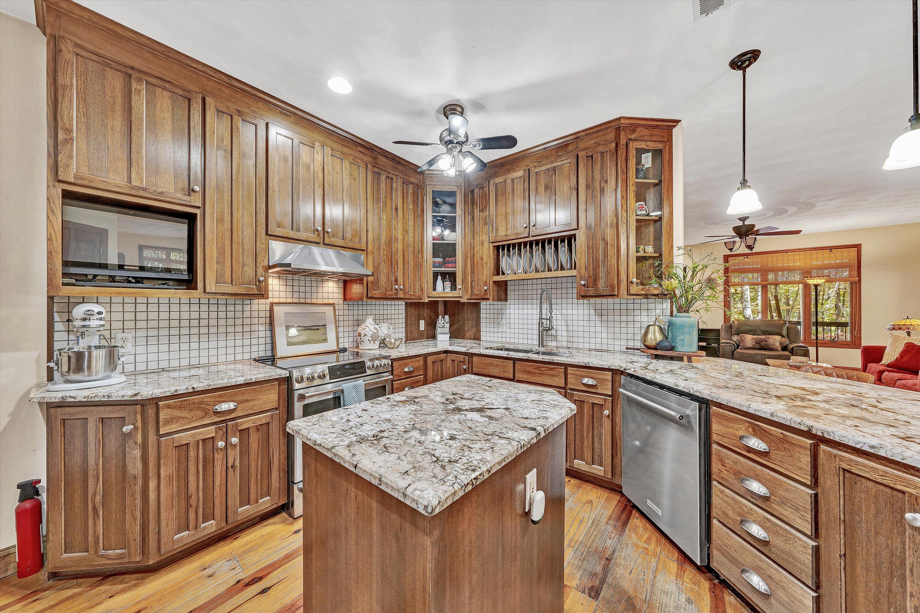 30 Boulder Point Drive Hardy, VA 24101 - Photo 18 of 68 22-DSC00070