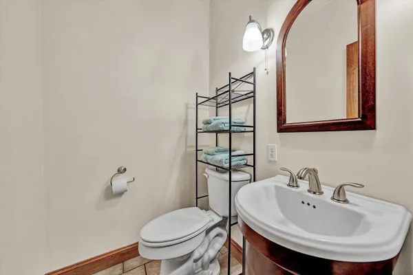$584,900 | 30 Boulder Point Drive, Hardy, VA 24101