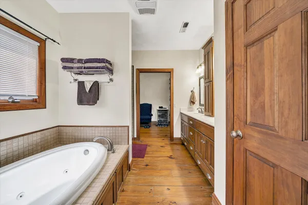 $584,900 | 30 Boulder Point Drive, Hardy, VA 24101