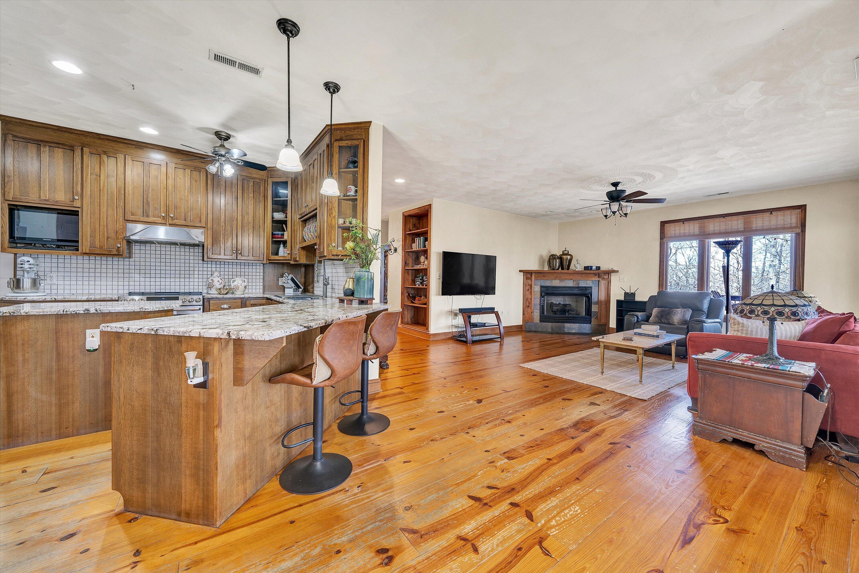 30 Boulder Point Drive Hardy, VA 24101 - Photo 4 of 77 24-SGP-00341