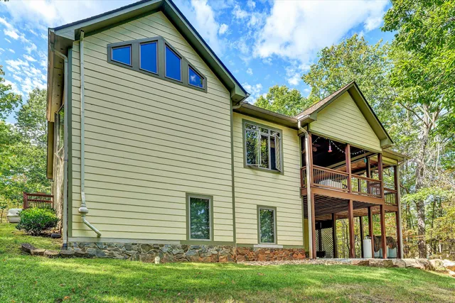 $599,950 | 30 Boulder Point Drive, Hardy, VA 24101