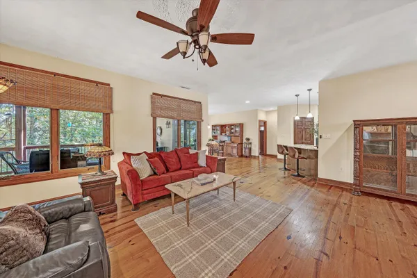 $584,900 | 30 Boulder Point Drive, Hardy, VA 24101