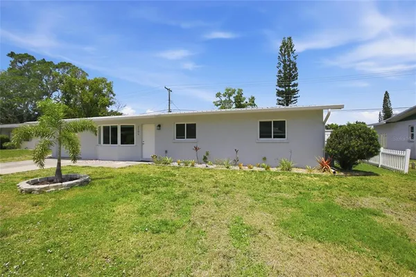 $410,000 | 3106 Oxford Drive West, Bradenton, FL 34205