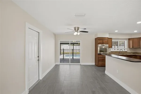 $410,000 | 3106 Oxford Drive West, Bradenton, FL 34205